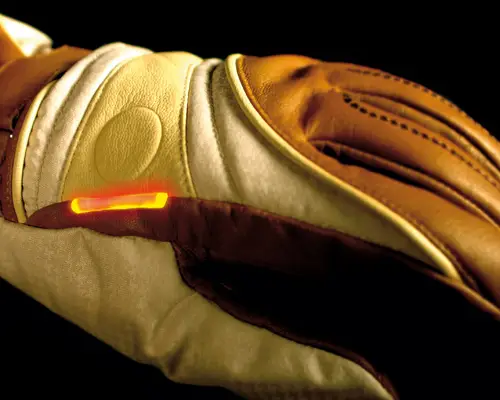 reusch_ladies.jpg