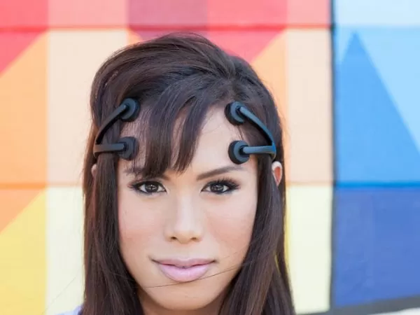 Brain Zapping Headset Improves Gaming Abilities 2 foc.us4