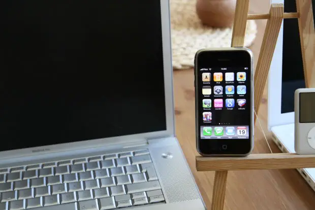 Will Apple Be Able to Take Over Wearable Tech? 2 Apple Devices