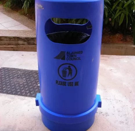 What Does Samsung's Video Mean for Wearable Tech? 2 Trash can