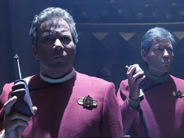 Google Preps Universal Translator Like the Badges in Star Trek 2 Universal translator