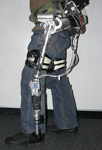 The Top 5 Wearable Suits That Will Blow Your Mind 6 MIT-exoskeleton-detail