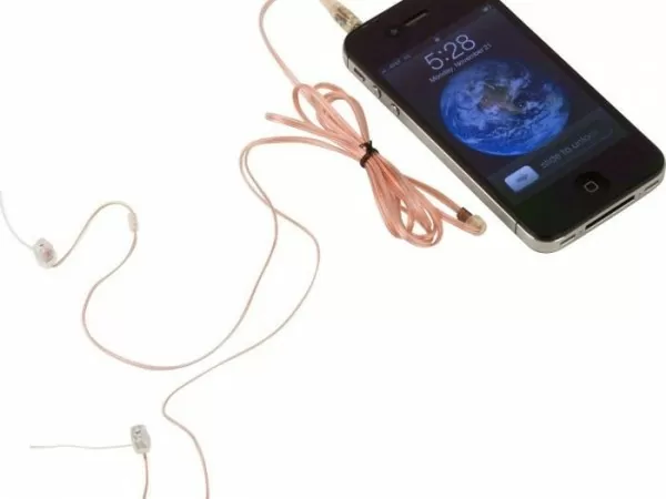 Groundbreaking earHero Earbuds Make Listening to Music Outside Safer 2 earhero2