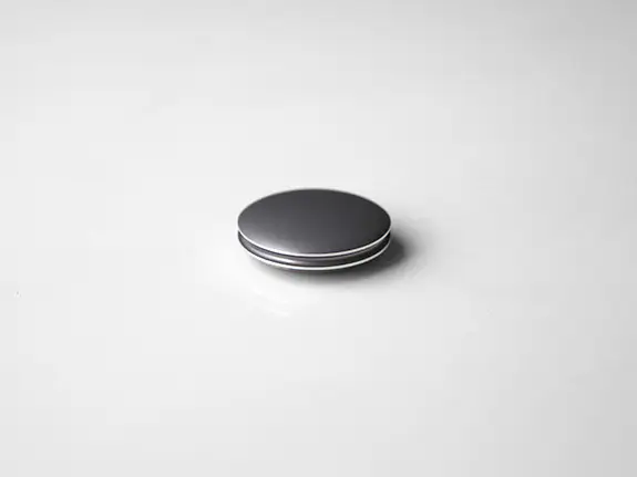 Shine Fitness Tracker Now Sold at an Apple Store Near You! 2 misfitshine