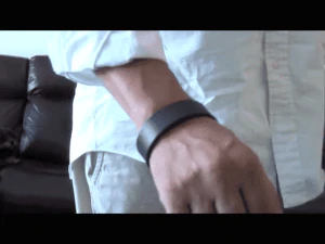 wrist-charge-1-600x450