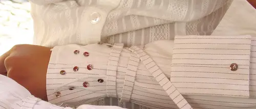 AwareCuffs Alert You When There is WiFi Nearby 3 awarecuffs_11