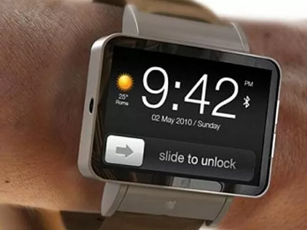The Advantages and Disadvantages of Smartwatches 2 iWatch