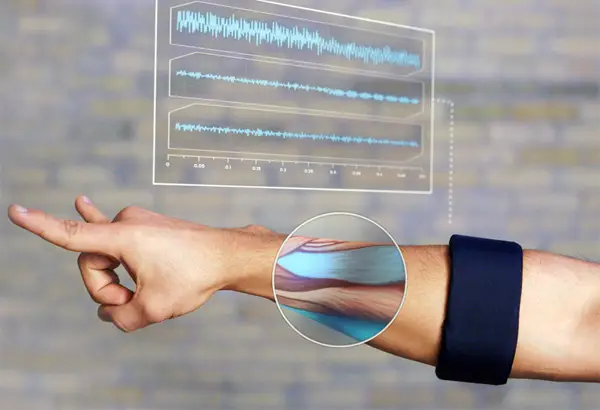 The Myo Bracelet - Gesture Control For Your Devices 3 MYO-computer-armband