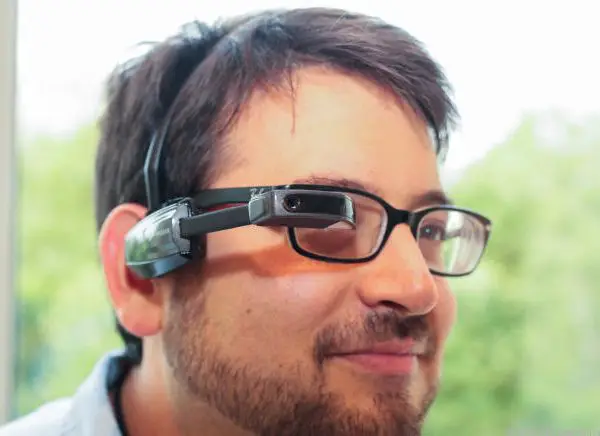 Vuzix M100 Smartglasses are Finally Available For Preorder 2 WearableTechJuly24NYC25_610x436