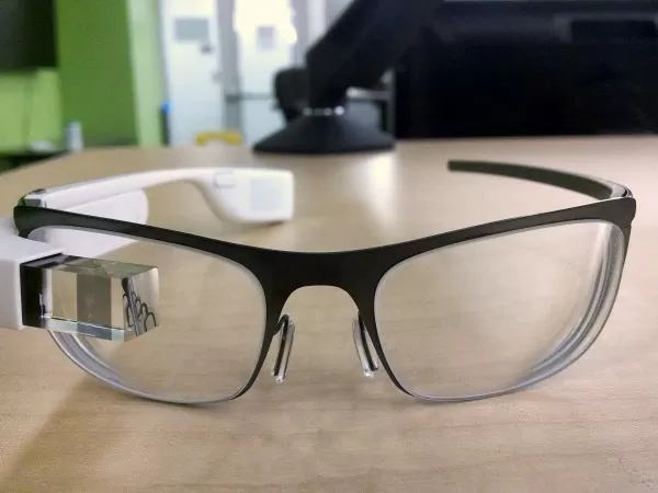 Photos of Google Glass prescription glasses leaked 2 glass2