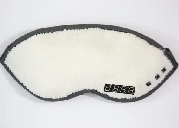 Napwell is the First Sleep Mask Designed For Naps 2 napwell-1