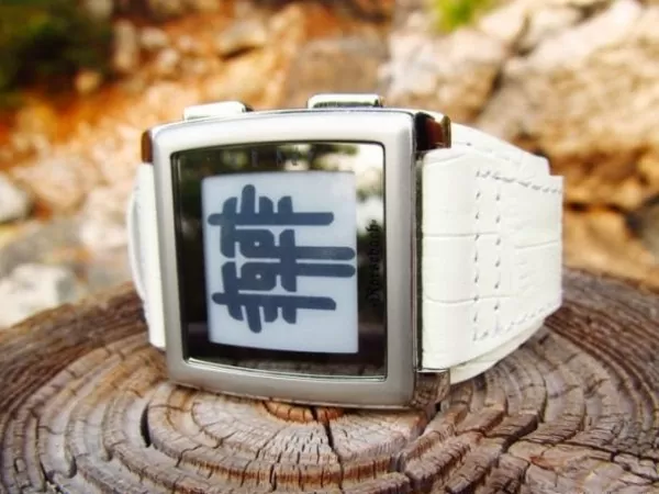 Tokyoflash makes e-paper Rorschach wristwatch 2 tokyoflash