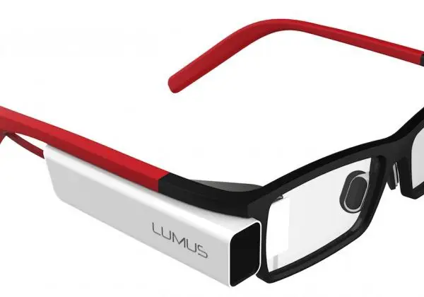 Lumus DK40 Smartglasses Could Give Glass Some Competition 2 Lumus-DK40-820x420