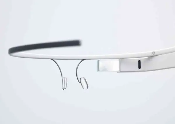 Harman Incorporates Google Glass to Increase Driver Safety 2 google-glass