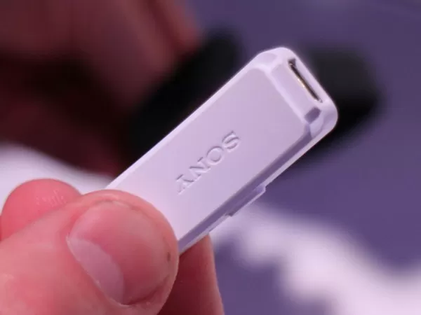 Sony's Core is a Unique Wearable That Tracks Your Entire Life 2 Sony-Core-size
