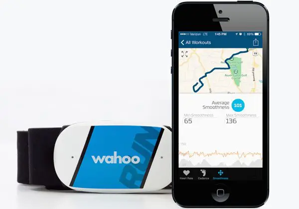 Wahoo's TICKR Run Tracks Your Heart Rate and Running Form 2 wahoo-tickr-run