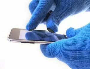 Digits Pins Quirky Digits conductive pins makes gloved iPhone use a breeze 2