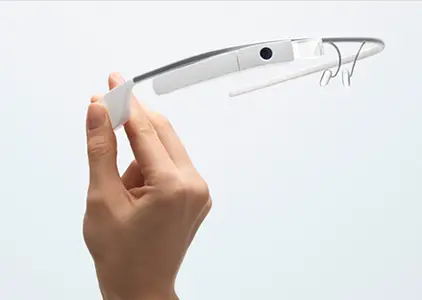 Google to Release API and Fund Development Projects for Google Glass 2 google glasses