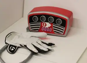 BrainTap Glove uses gaming to help with muscle memory, symptoms of arthritis 2