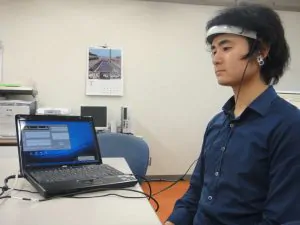 brainwave scanner 3 Brain wave meter knows if you've been naughty or nice, better buy extra milk and cookies 4