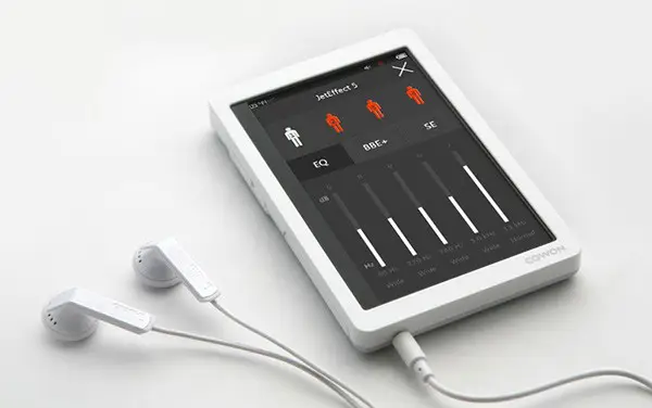 Cowon X9 PMP boasts 110 hours of media playback on one charge 2 cowon-x9-1