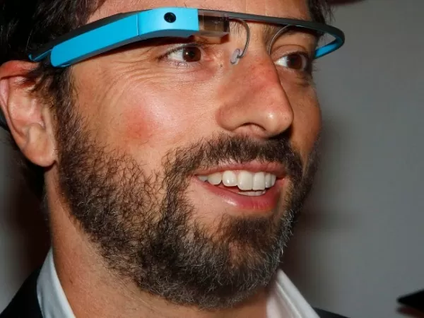 Google Glass could include built-in bone conduction headphones 2 glass-1