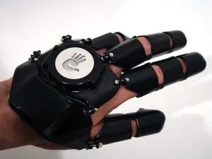 glove-one-2 Glove One is a 3D-printed glove that doubles as a cyborg cellphone 3