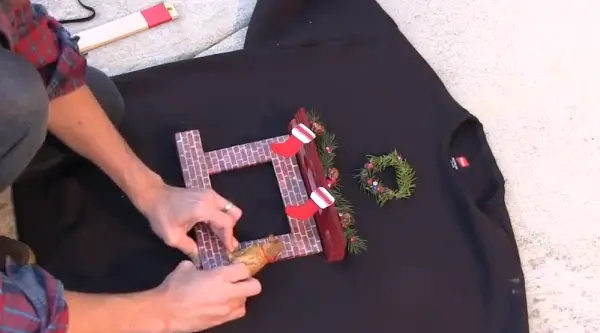 This free app helps you make the most despicable holiday sweater ever 2 holiday-sweater-2