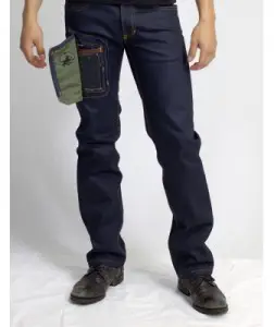 iphone jeans-alphyn-industries-dela415-wearcom-2 Alphyn Industries presents jeans with a special iPhone pocket, swiping ensues 3