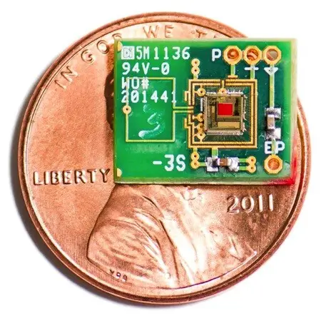 MIT develops a wireless sensor that is powered via your ear 2 mit ear powered chip 1