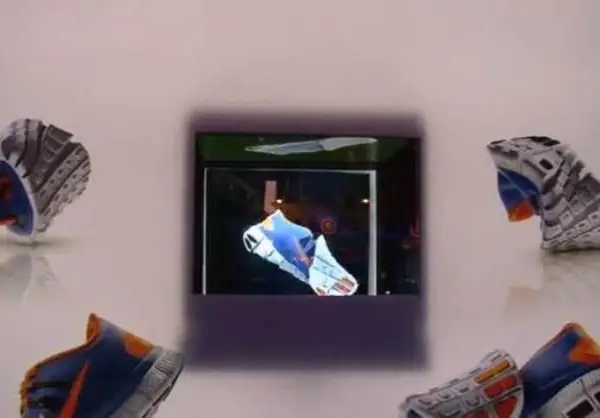 Nike Unveils Nifty Hologram to Promote New Brand of Shoes 3 nike-hologram