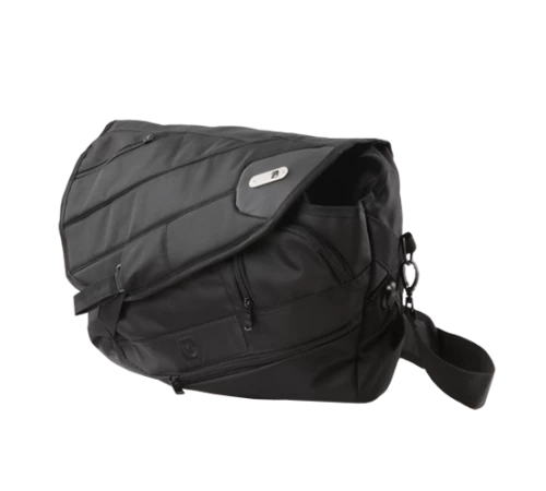 Powerbag and Ful team up for a messenger bag that charges your devices 2 powerbag-messenger-1