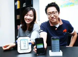 Samsung S Health allows you to control your weight and blood sugar with your smartphone 3