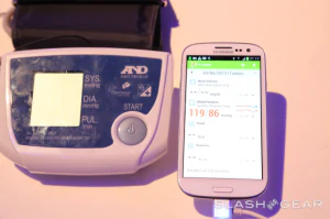 Samsung S Health allows you to control your weight and blood sugar with your smartphone 5