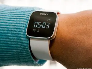 sony smartwatch 3 Sony SmartWatch adds open source SDK update, games and music apps forthcoming 4