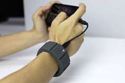 OMAX Wrist Power Bank - SMALL