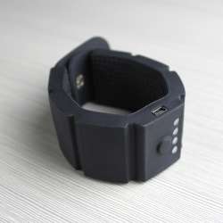 OMAX Wrist Power Bank