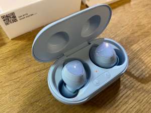Samsung Galaxy Buds Plus look great in hands-on photos ...