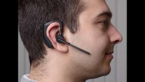 Plantronics Voyager Legend UC Review - YouTube