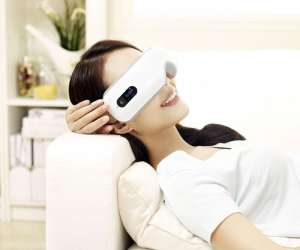 Breo iSee4 Wireless Digital Eye Massager | DudeIWantThat.com