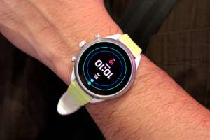Fossil Sport Smartwatch hands-on: Snapdragon Wear 3100 on ...