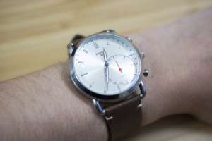 Revisiting Fossil hybrid smartwatches: From curiosity to ...