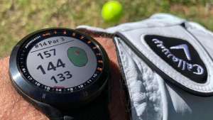 Garmin Approach S40 hands-on: Affordable golf watch with 24/7