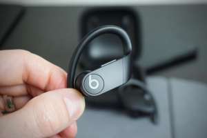 Powerbeats Pro review: Better than AirPods, but not for ...