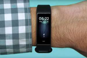 Wyze Band Tracks Your Fitness