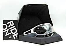 RideOn Interactive Ski Goggles with Virtual Reality Mode No USB Charger (AP139S)