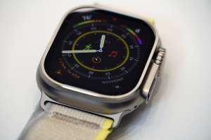 Apple Watch Ultra first look: Big, chunky, industrial, and extreme ...