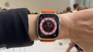 Go Big or Stick With the Basics? Apple Watch SE vs. Series 8 vs. Ultra ...