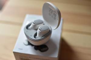 [Recenzja] HTC True Wireless Earbuds – prosto i bez udziwnień