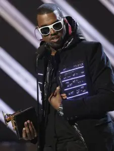 Kanye West Flaunts Wearable Electronics at Grammy Awards 1 Kanye West Flaunts Wearable Electronics at Grammy Awards 1